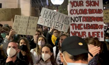 Sydney Black Lives Matter rally organisers win last-minute appeal to overturn ban and rallies held across Australia