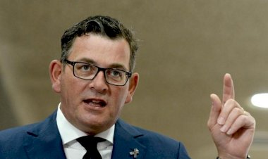 Overseas travellers arriving into Victoria will need to be triple vaccinated