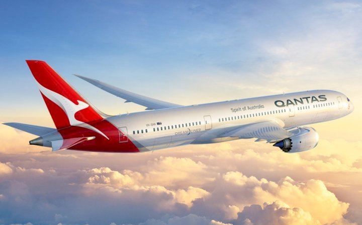 Australia’s International border reopening on hold due to Omicron threat